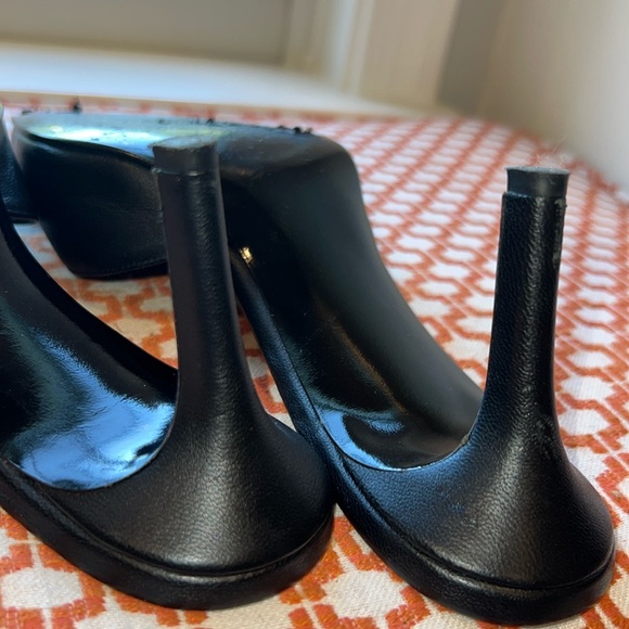 Authentic OFF-WHITE mules - Picture 6 of 6